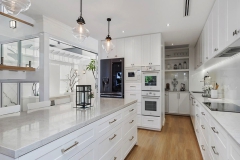 tu-bep-tan-co-dien-3d-211031-6