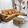 Bộ sofa da góc chữ L được làm bằng khung gỗ tự nhiên, bọc da cleo bền đẹp, màu da bò rất sang trọng, kích thước 2m2x1m7 phù hợp với nhiều không gian phòng khách khác nhau