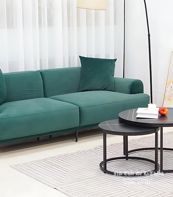 Chiếc Sofa Màu Xanh dài 2m2 được thiết kế theo phong cách Bắc Âu hiện đại rất đẹp mắt