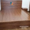 Giường ngủ 1m6 gỗ công nghiệp mdf, phân khúc giá rẻ, màu vân gỗ nâu đỏ rất đẹp, kích thước 1m6x2m