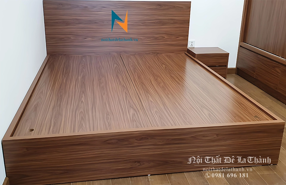 Giường ngủ 1m6 gỗ công nghiệp mdf, phân khúc giá rẻ, màu vân gỗ nâu đỏ rất đẹp, kích thước 1m6x2m