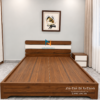 Chiếc giường làm bằng gỗ công nghiệp MDF chống mối mọt, lớp phủ melamine chống trầy xước
