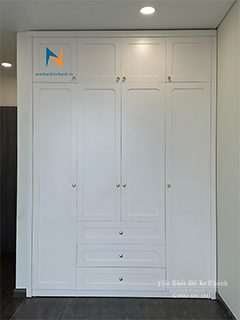 Tủ Quần Áo Gỗ Tân Cổ Điển