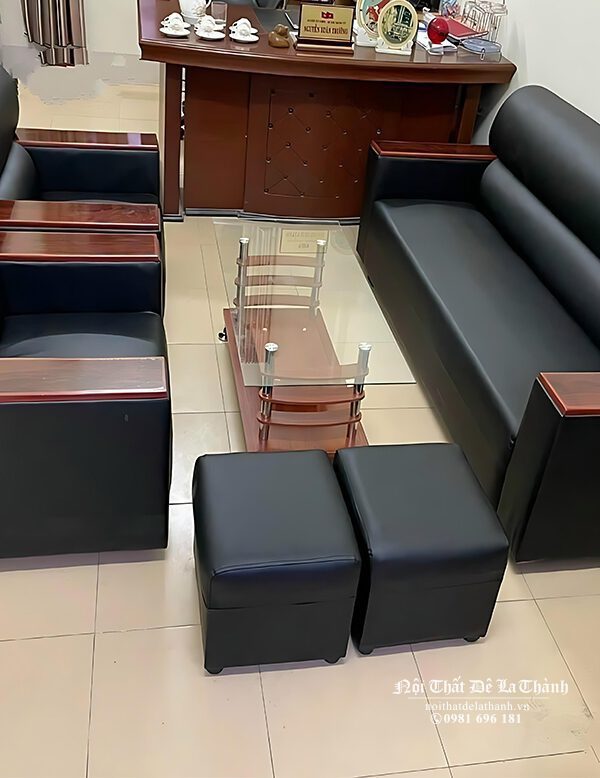 Bộ sofa văn phòng giá rẻ với văng dài 1m8, 2 ghế đơn 80cm, có thể kê ở phòng giám đốc hoặc phòng khách