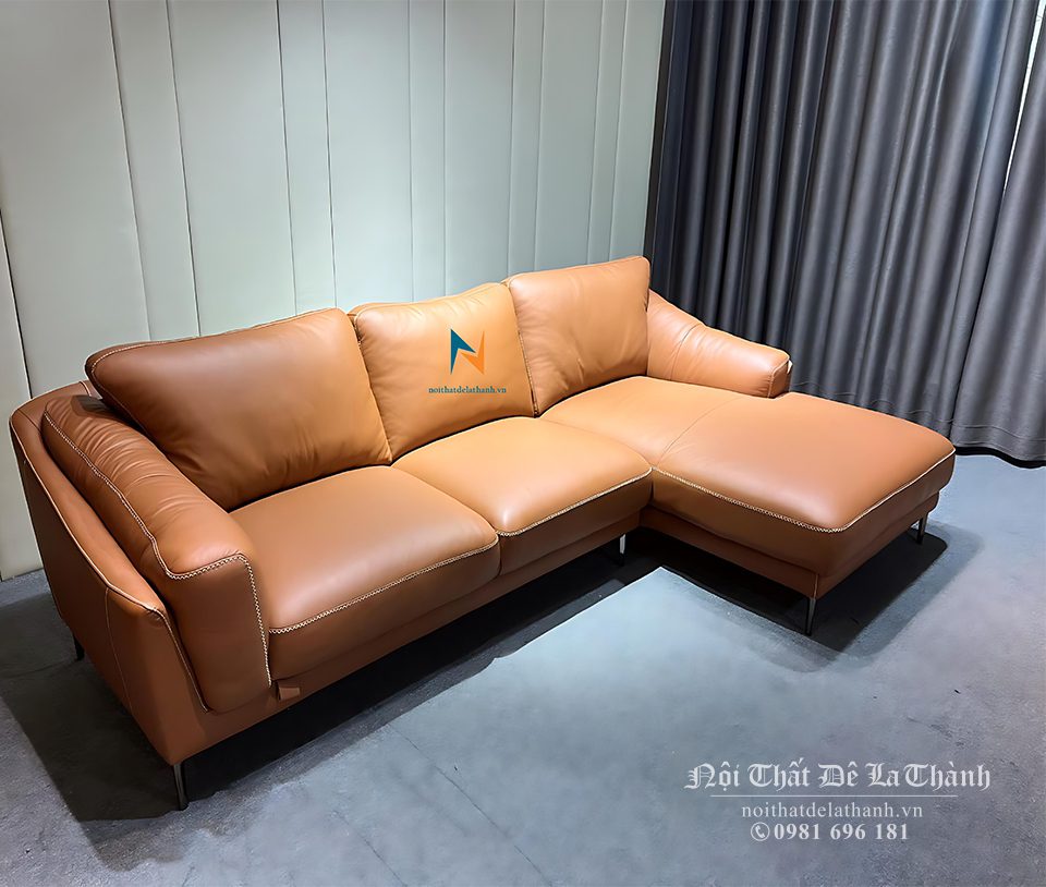 Bộ sofa thiết kế theo phong cách Capri hiện đại, chất liệu da bò thật, kích thước 2m6x1m7