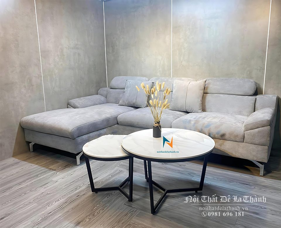 Bộ sofa chữ L khung gỗ, chân inox, bọc nhung màu ghi sáng, kích thước 2m6x1m7