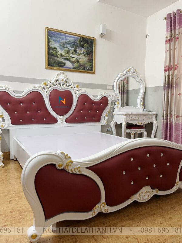 Sở hữu chiếc giường tân cổ điển nhập khẩu cao cấp làm giường cưới, sẽ giúp tình yêu của các cặp đôi được thăng hoa