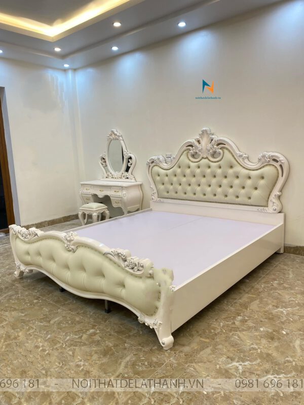 Chiếc giường tân cổ điển hoàng gia nhập khẩu rất đáng sở hữu!
