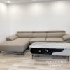 Bộ sofa góc chữ L thích hợp khi đi kèm với chiếc bàn hình chữ nhật, tạo thành 1 combo đẹp mắt