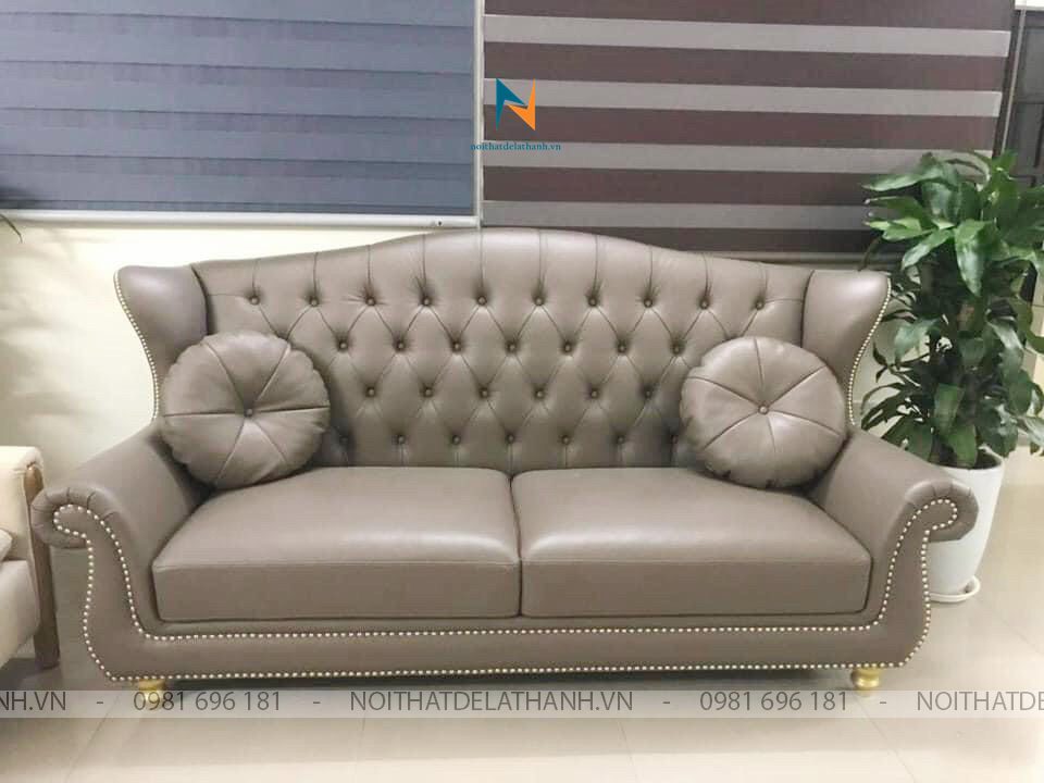 Thêm một biến thể thiết kế của sofa văng da tân cổ điển