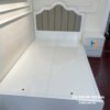 Giường gỗ công nghiệp 1m2x1m9, màu trắng, đầu bọc da màu xám, có 2 ngăn kéo