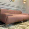 Cận cảnh chiếc văng sofa Bắc Âu chất liệu da micro cao cấp
