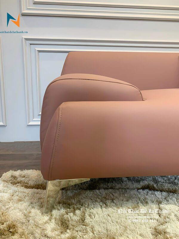 Tay của chiếc sofa Nordic Bắc Âu được thiết kế ôm sát, nhìn rất dễ phân biệt với các phong cách sofa khác