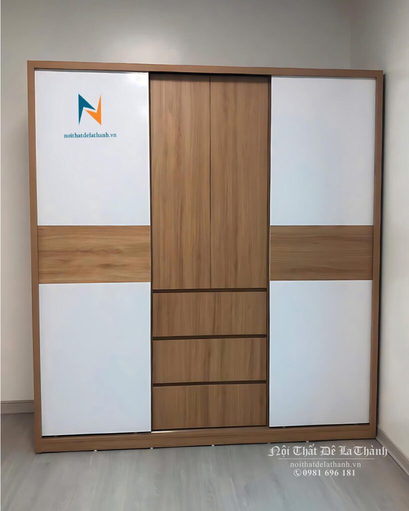 Chiếc tủ 3 cánh lùa phong cách hiện đại, tủ 3 buồng, 3 ngăn kéo