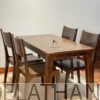 Bàn Ăn 4 Ghế Giá Rẻ Tại Hà Nội thuộc phân khúc giá rẻ nhưng chất lượng cao bởi nó được làm từ gỗ sồi nhập khẩu từ Liên Bang Nga