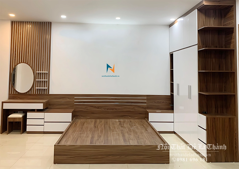 Giường tủ hiện đại nhà phố sử dụng làm nội thất phòng cưới, với giường 1m8, tủ 2m4x2m6, 2 bên giường là 2 táp và bàn trang điểm rất đẹp