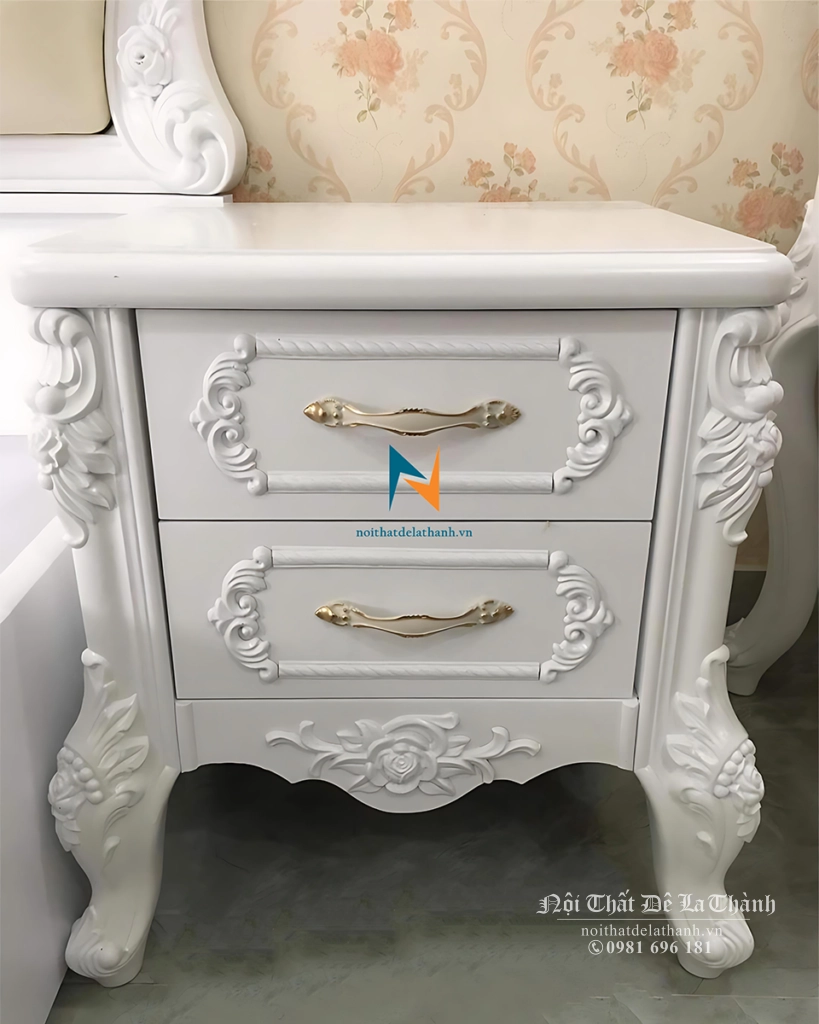 Chiếc táp đầu giường tân cổ điển 45cmx40cm