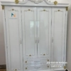 Chiếc tủ 4 cánh trong combo giường tủ tân cổ điển giá rẻ