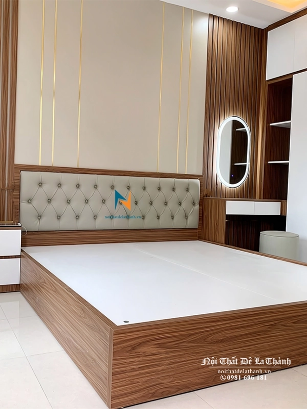 Combo giường tủ được thiết kế rất đẹp, theo phong cách hiện đại, rất phù hợp để làm nội thất phòng cưới