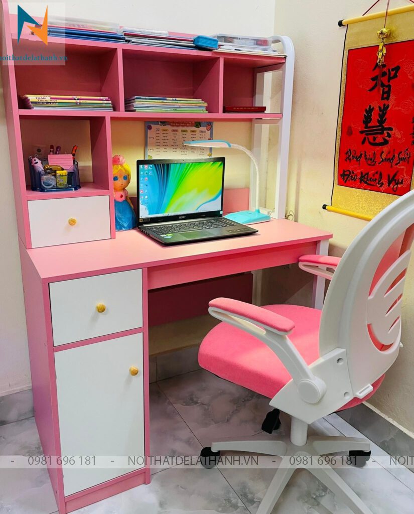 Bàn học dành cho bé gái màu hồng pha trắng, thiết kế theo phong cách hiện đại, chất liệu gỗ công nghiệp MDF, kích thước 1mx1m6