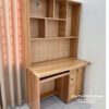 Thêm một lựa chọn về màu sắc cho kiểu bàn học đơn giản, giá rẻ
