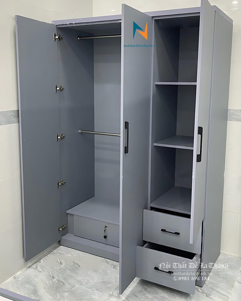 Thiết kế bên trong chiếc tủ gỗ công nghiệp 1m2, gồm 3 ngăn kéo, 1 khoang treo đồ và 1 khoang để quần áo gấp