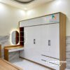 Combo giường tủ gỗ công nghiệp bao gồm giường kiểu Nhật 1m6x2m, tủ 2m4x2m45, bàn trang điểm 80cm, gương led treo