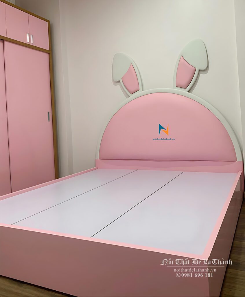 Combo phòng ngu hiện đại cho nữ, thiết kế theo phong cách decor, tone màu hường, gồm tủ cánh lùa 2mx2m45; giường 1m6 tai thỏ, bàn phấn decor 1m2 kèm ghế và gương led rất đẹp mắt