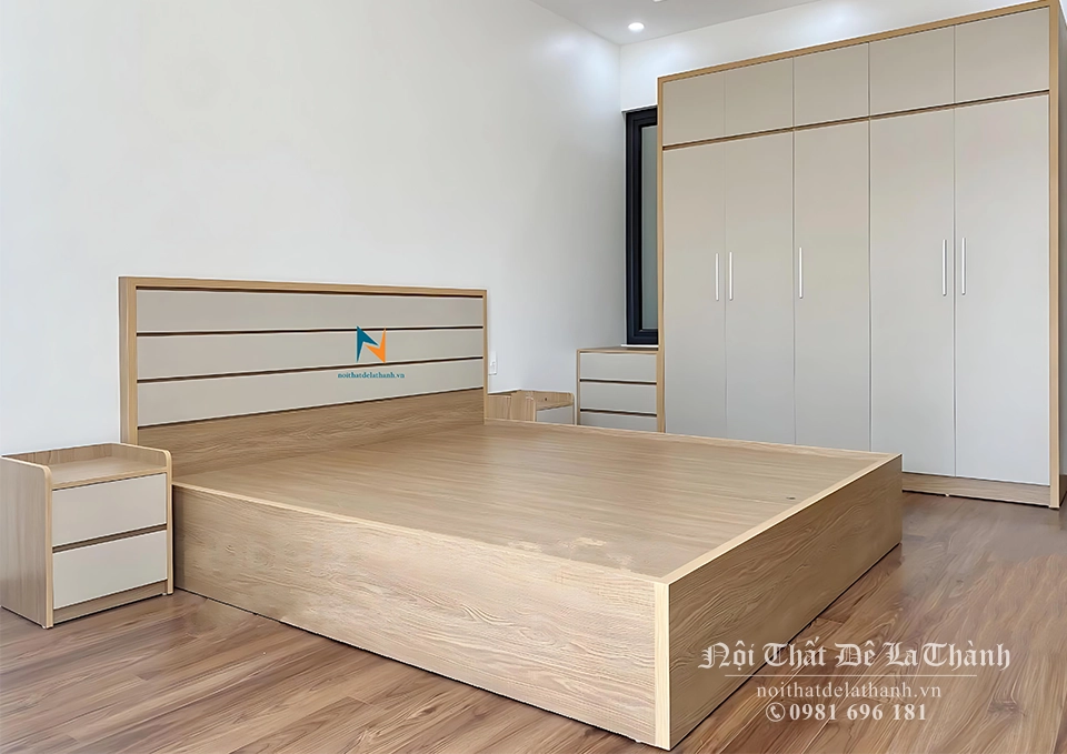 Combo giường tủ gỗ công nghiệp giá rẻ gồm tủ 2mx2m45, giường 1m8x2m đầu 3 miếng gỗ táp cùng màu cánh tủ rất đẹp mắt, 2 chiếc táp đầu giường. Combo thiết kế theo phong cách hiện đại, thân màu gỗ, cánh màu ghi xám
