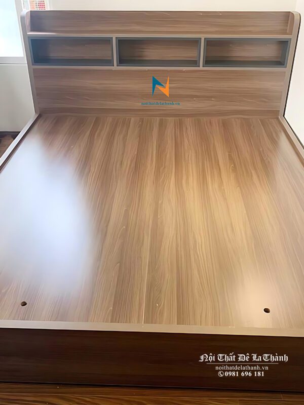Giường ngủ có kệ đầu giường, 1m8x2m, màu gỗ nâu, gỗ công nghiệp mdf