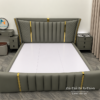 Chiếc giường ngủ bọc da toàn thân phong cách châu Âu, kích thước 1m6x2m, chất liệu gỗ MDF bên trong, bọc da toàn thân bên ngoài