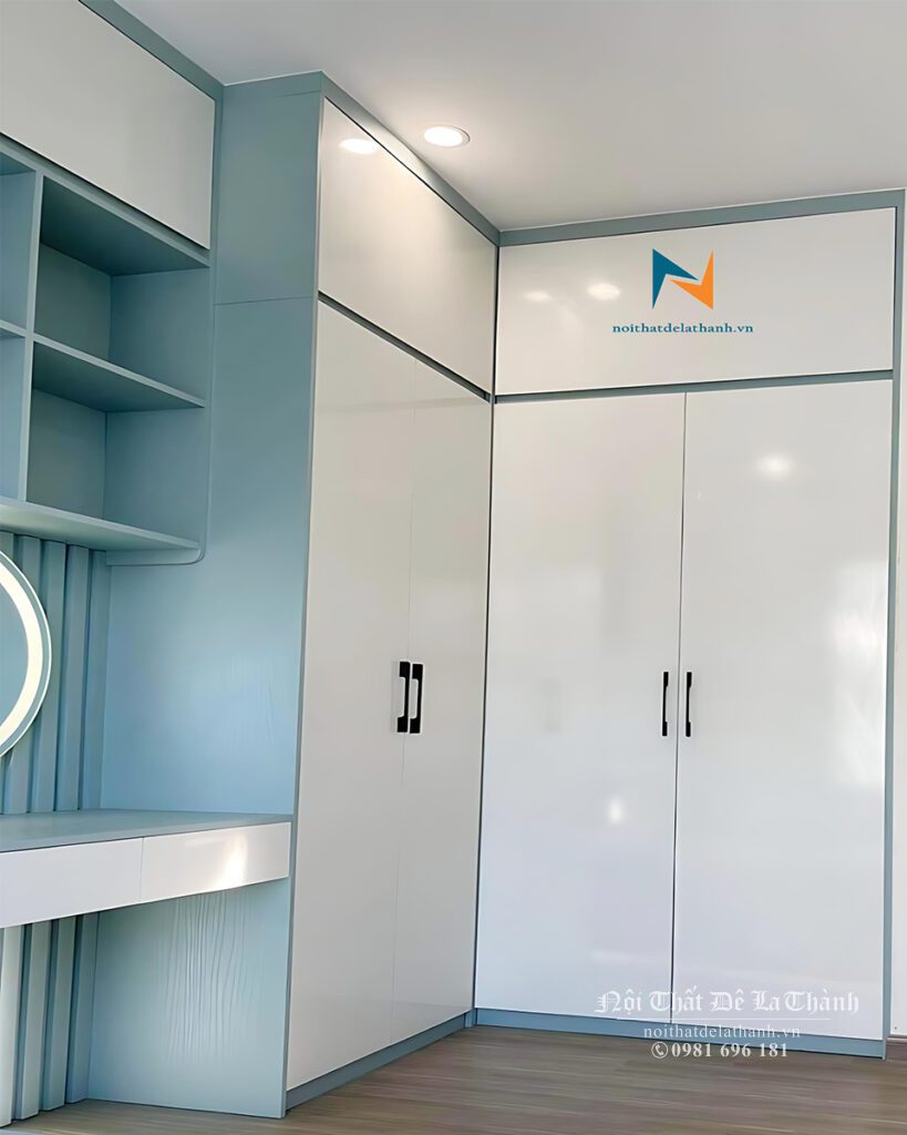 Thiết kế tủ quần áo chữ L liền với bàn trang điểm, chất liệu gỗ công nghiệp mdf, với kích thước phần tủ 1m6x2m6 full trần