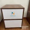 Ảnh táp đầu giường rộng 40cm, màu 6089, 2 ngăn kéo màu trắng