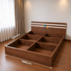 Thiết kế giường 1m6x2m màu óc chó 6089, đầu giường có 2 kẻ trắng