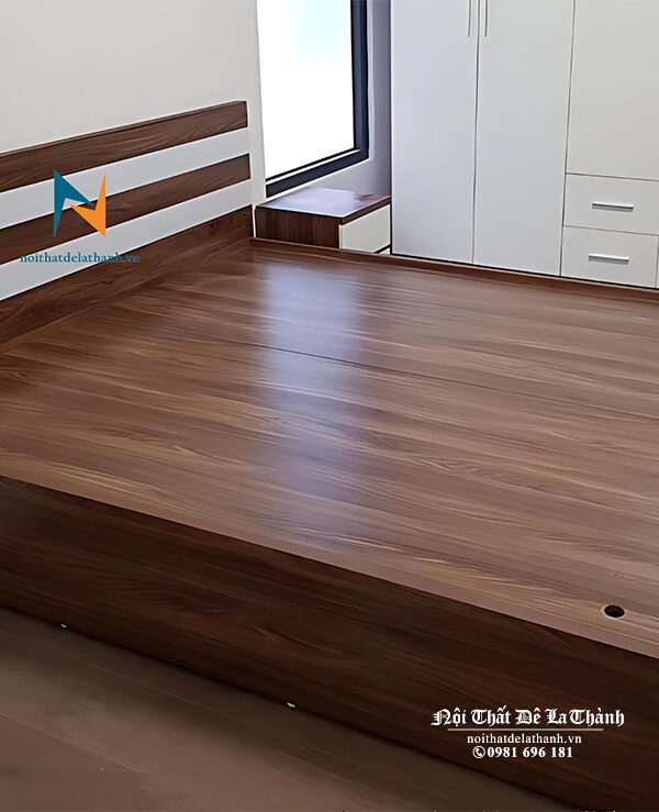 Ảnh thực tế bộ giường tủ phòng ngủ giá rẻ với giường 1m8x2m, tủ quần áo 2mx2m, màu 6089 pha cánh màu trắng