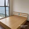 Ảnh giường 1m8x2m gỗ công nghiệp, màu 388, đầu cao có 2 kẻ trắng