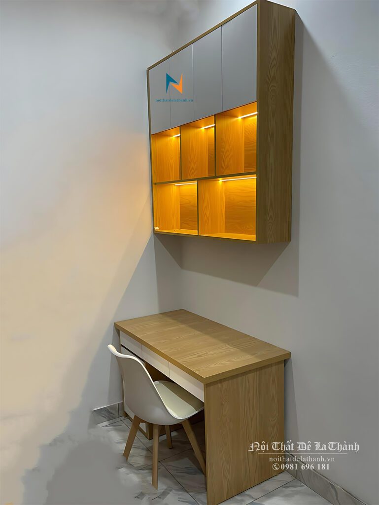 Gỗ công nghiệp MDF là loại chất liệu có thể tái chế, rất an toàn cho việc sử dụng cũng như thân thiện với môi trường. Ảnh: bọc học kèm giá sách cho bé trai cấp 1, giá sách có lắp đèn led
