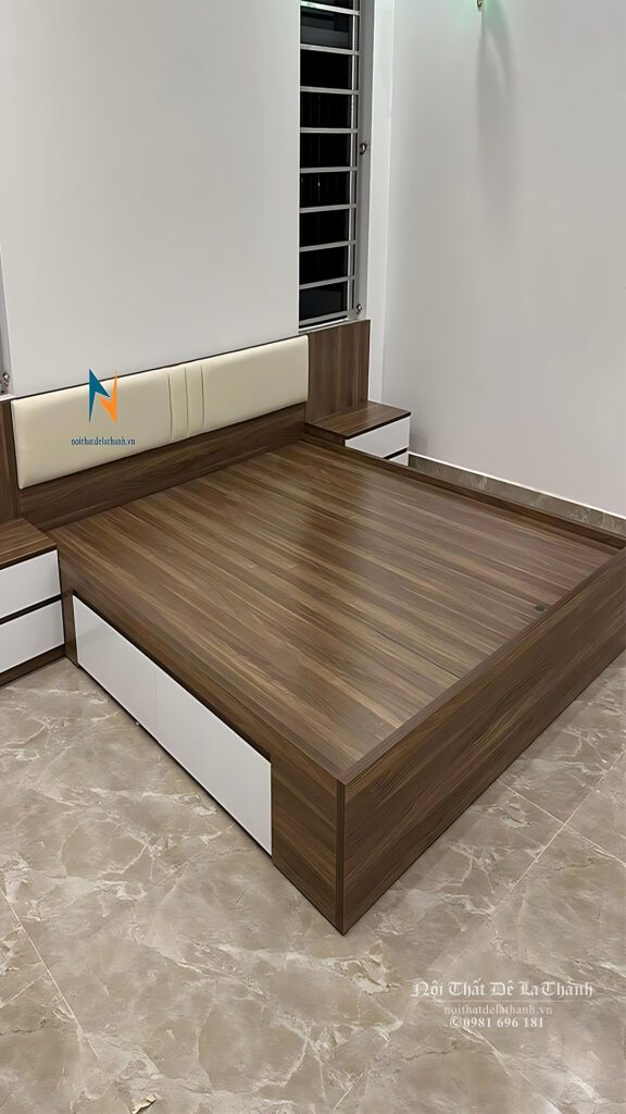 Chiếc giường 2mx2m2 dành cho gia đình có phòng ngủ có kích thước rộng