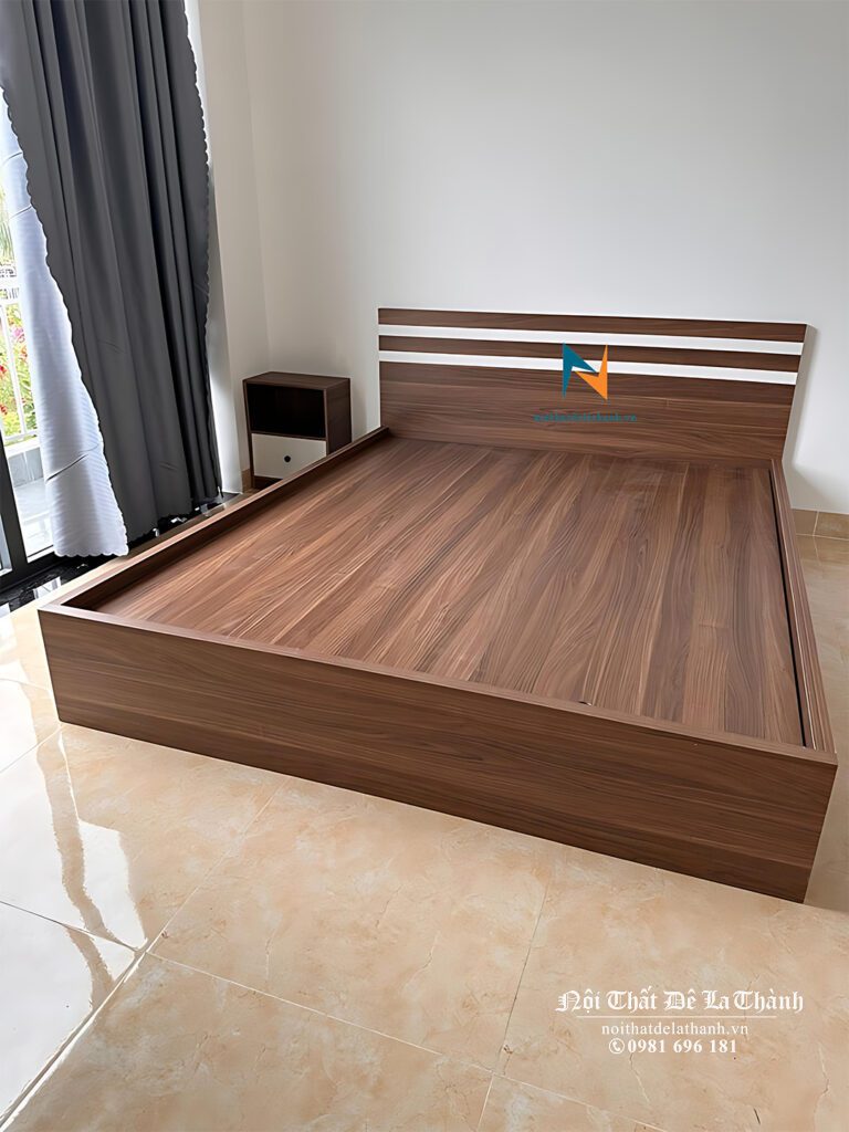Giường gỗ công nghiệp là loại giường đang được ưu chuộng nhất giữa các loại giường có mặt trên thị trường ngày nay. Ảnh: giường màu óc chó 1m6x2m