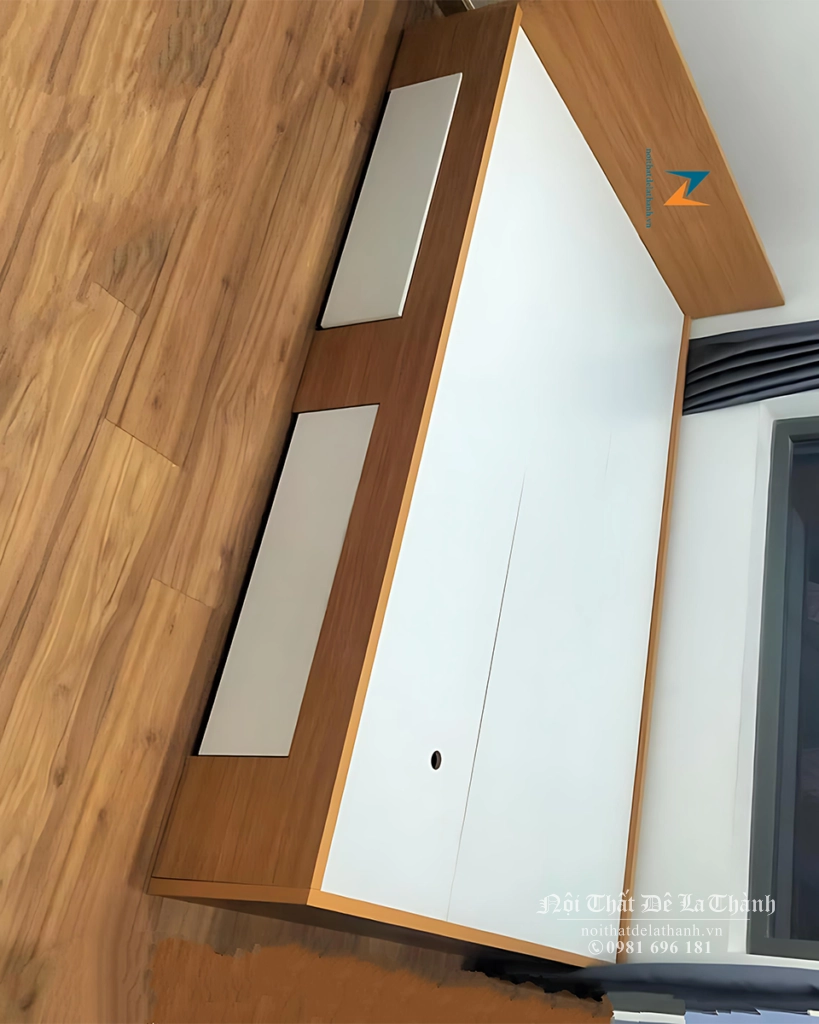 Chiếc giường đơn 1m2 phân khúc giá rẻ, chất liệu gỗ công nghiệp mdf, vai trái có 2 ngăn kéo, đầu cao cao 60cm