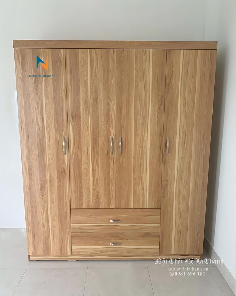 Chiếc tủ quần áo gỗ công nghiệp giá rẻ sản xuất bởi Nội Thất Đê La Thành có 4 cánh, màu 6161, kích thước 1m6x2m