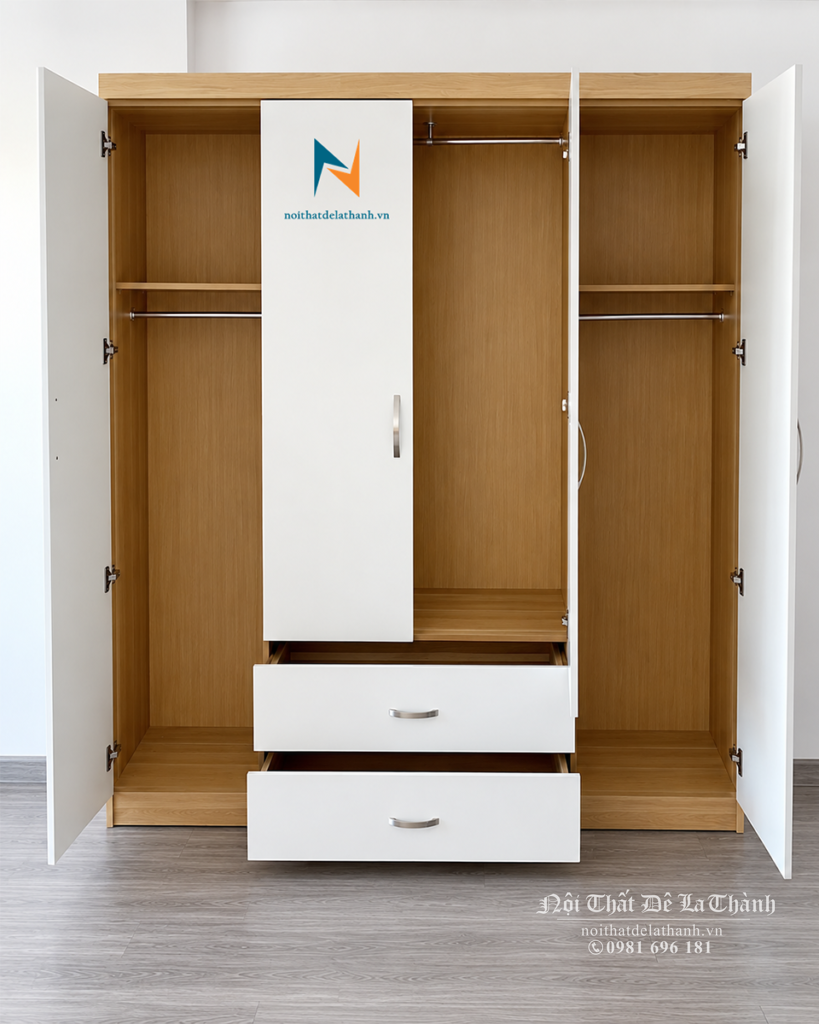Thiết kế bên trong chiếc tủ 3 buồng giá rẻ, gồm 2 khoang dài 2 bên, 1 khoang lớn ở giữa được tạo thành bởi 2 cánh cộc, bên dưới là 2 ngăn kéo