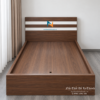 Chiếc giường đơn giá rẻ 1m2x2m (có tuỳ chọn 1m2x1m9), làm bằng chất liệu gỗ mdf, màu óc chó, đầu có 2 chỉ trắng rất đẹp